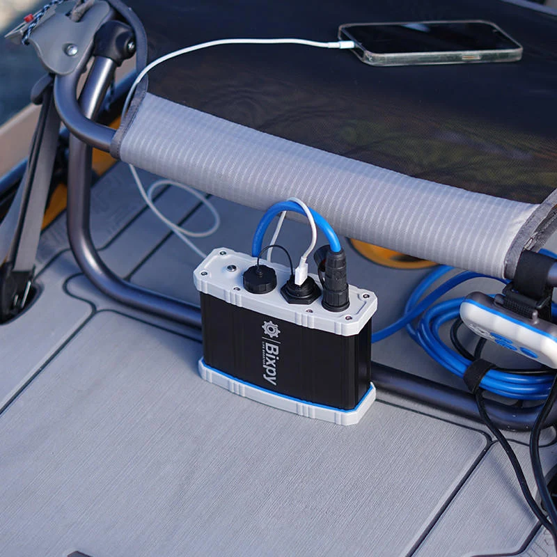 PP-77-AP  -  12V and USB Outdoor Battery - Image 4